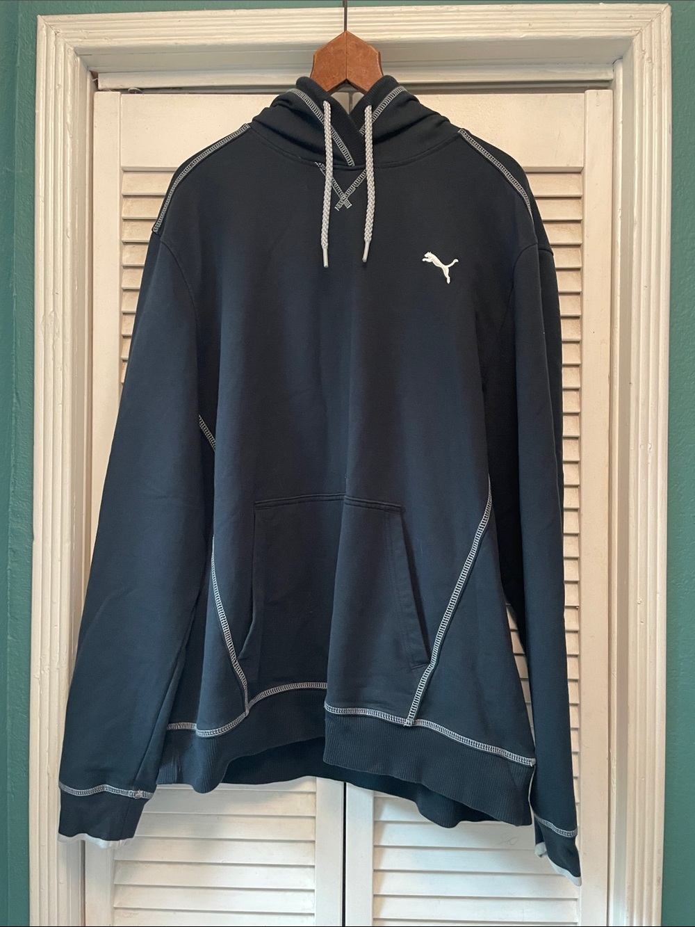 Puma Men’s Black Hoodie with Gray Contrast Stitching